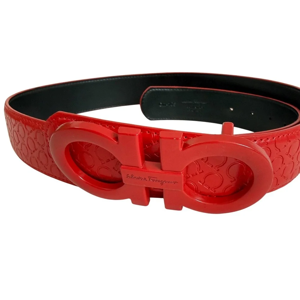 Salvatore Ferragamo Red Gancini Belt‎ Sz 105 Italy Women's Leather